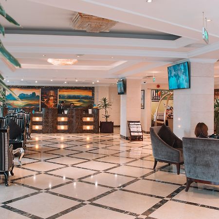 Golden Tulip Addis Ababa Hotel Bagian luar foto