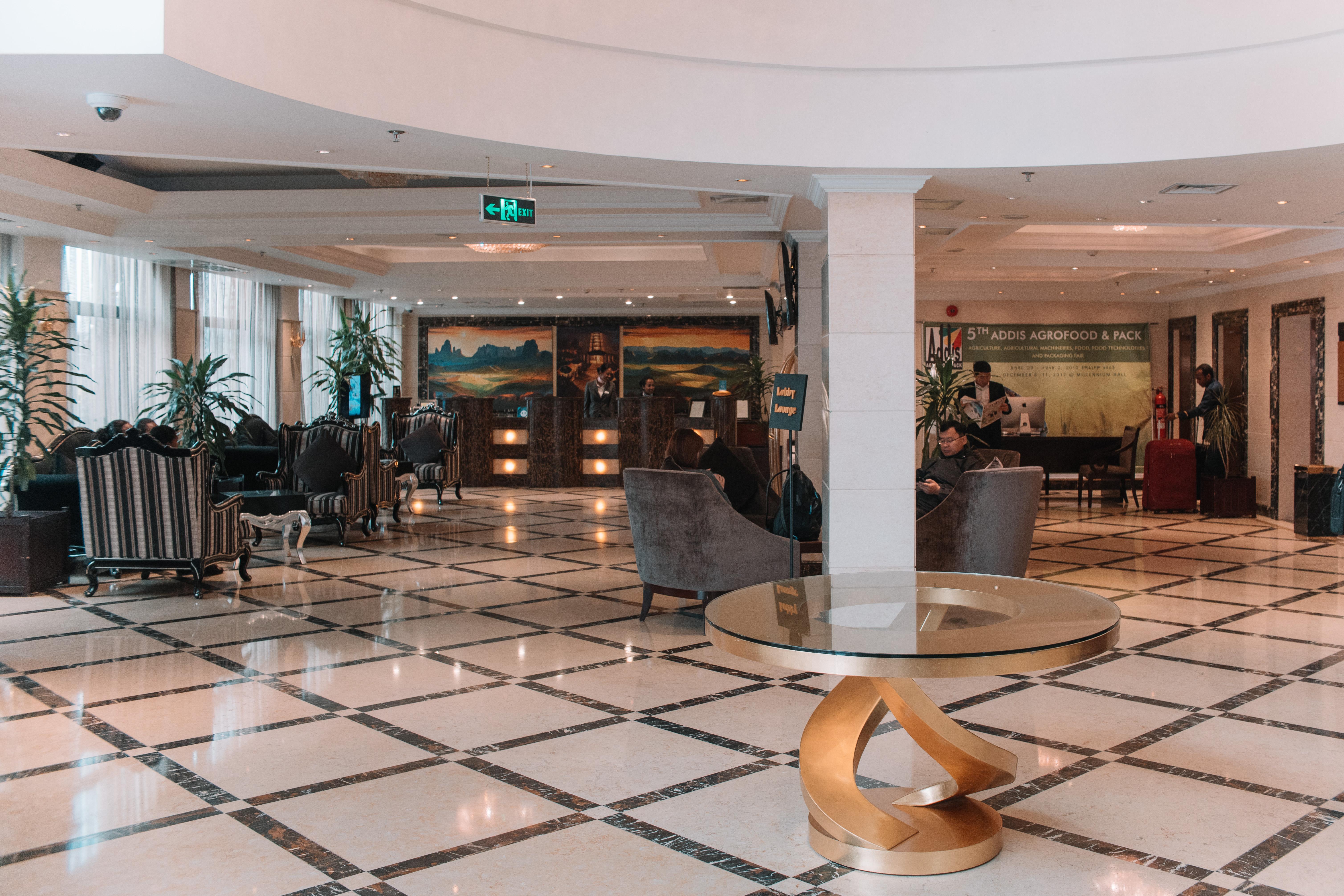 Golden Tulip Addis Ababa Hotel Bagian luar foto