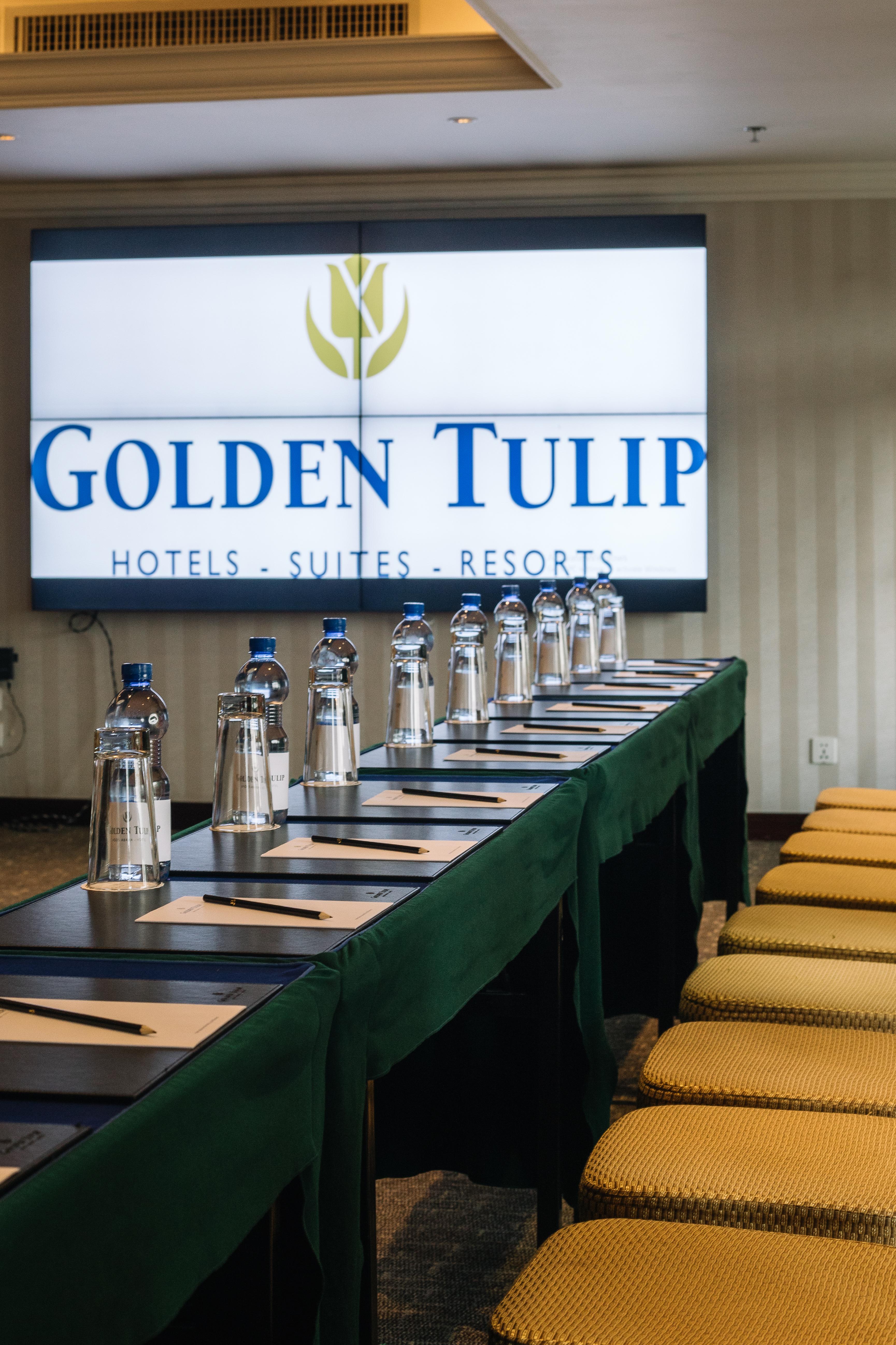 Golden Tulip Addis Ababa Hotel Bagian luar foto